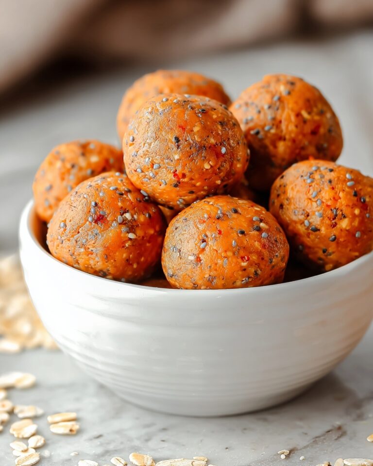 No-Bake Healthy Pumpkin Pie Energy Balls Recipe