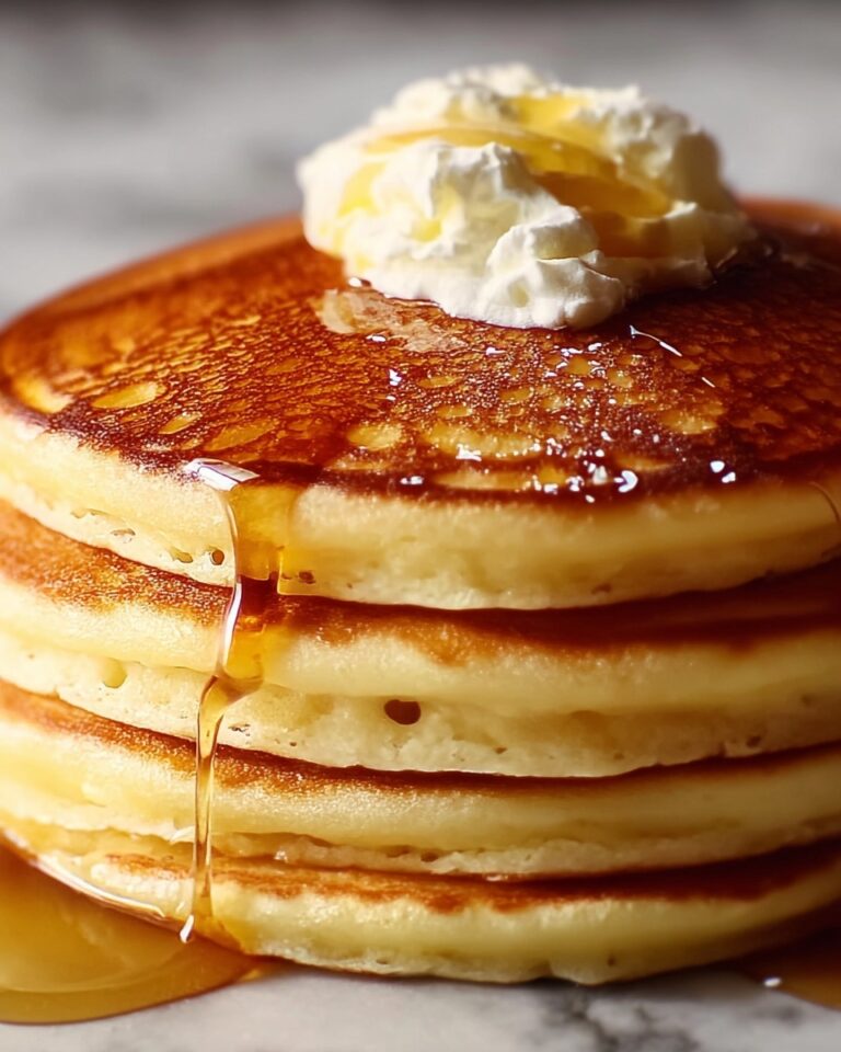 Vanilla Cinnamon Buttermilk Pancakes Recipe