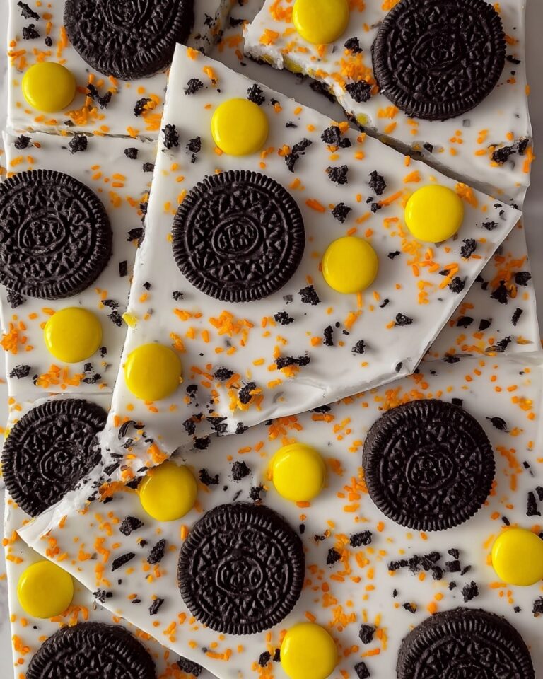 White Chocolate Oreo Bark: An Easy No-Bake Treat Recipe