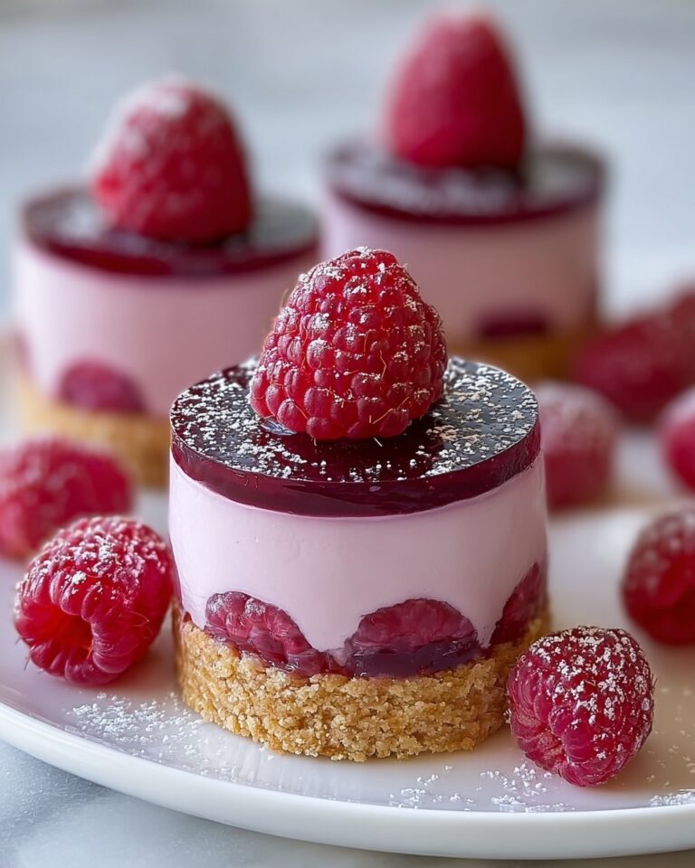 No-Bake Raspberry Cheesecake Cups: An Incredible 5-Minute Dessert Recipe