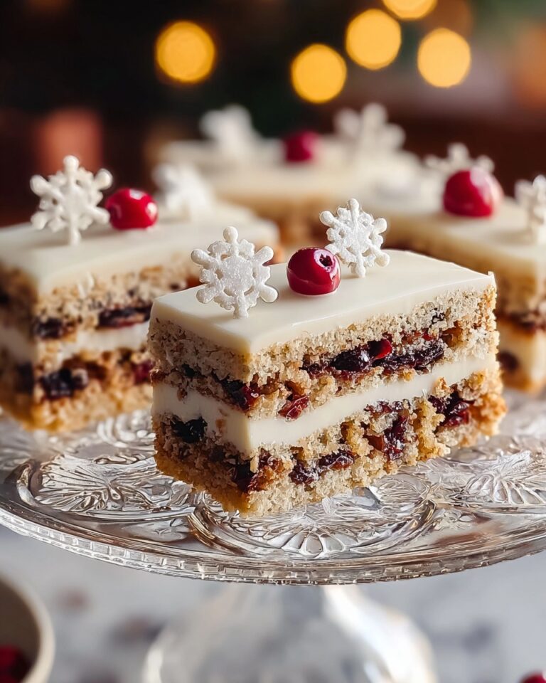 Christmas Cake Tray Bake Recipe