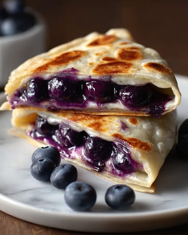 Blueberry Breakfast Quesadilla – A Crispy, Sweet & Easy Breakfast! Recipe