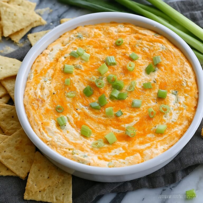 Greek Yogurt Buffalo Chicken Dip Recipe