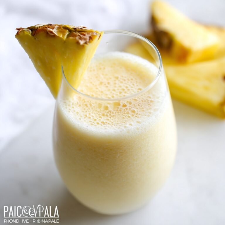 Creamy Pina Colada Smoothie Recipe