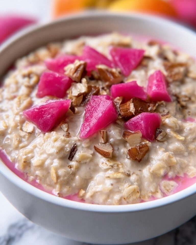 Creamy Rhubarb Overnight Oats: A Healthy Breakfast Recipe