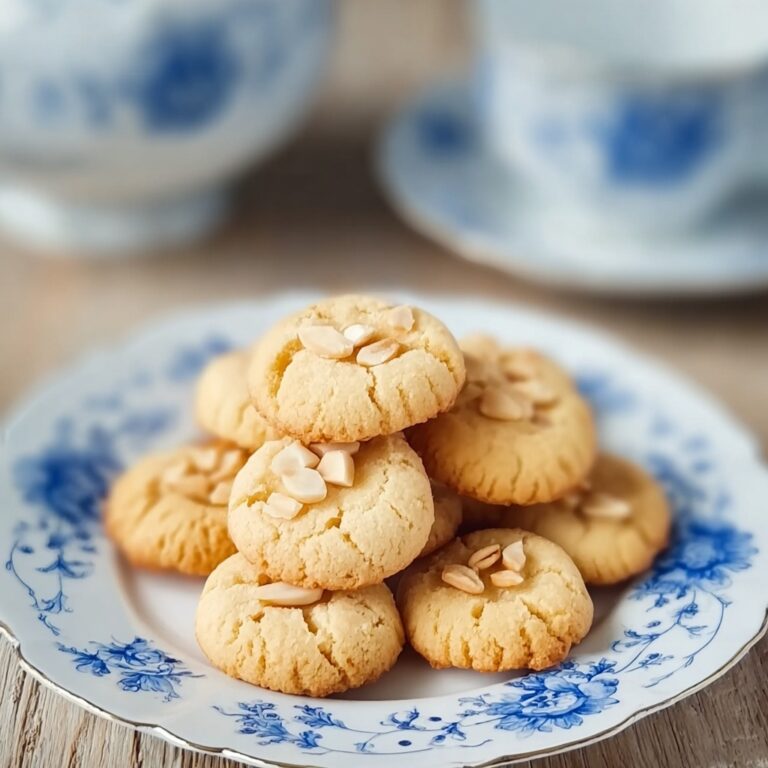 Delicious Serinakaker: Melt-in-Your-Mouth Norwegian Cookies Recipe